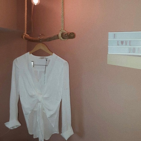 Cute Top - Picture 1 of 1